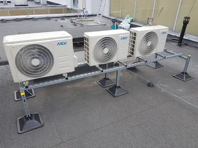 UNTT Krzysztof Czernicki